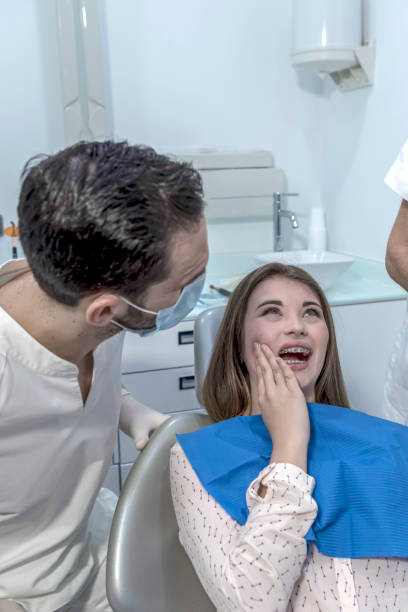 Best Urgent Dental Care for Toothaches in Desert View Highlands, CA
